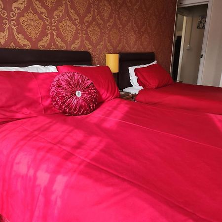 גרייט יארמאות Twin Palms Guesthouse מראה חיצוני תמונה