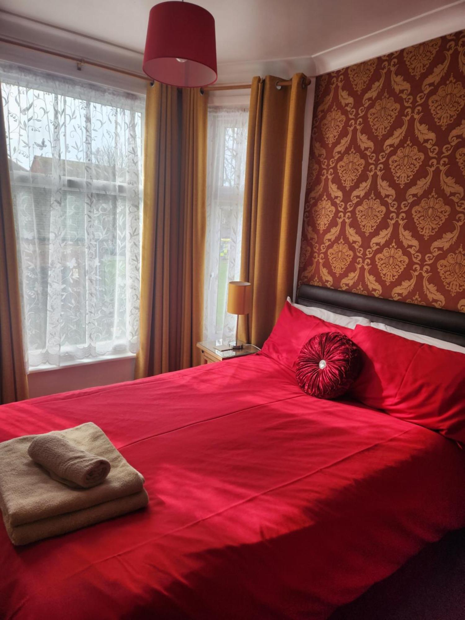 גרייט יארמאות Twin Palms Guesthouse מראה חיצוני תמונה