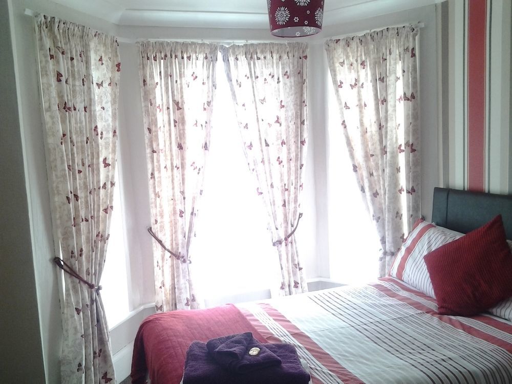 גרייט יארמאות Twin Palms Guesthouse מראה חיצוני תמונה
