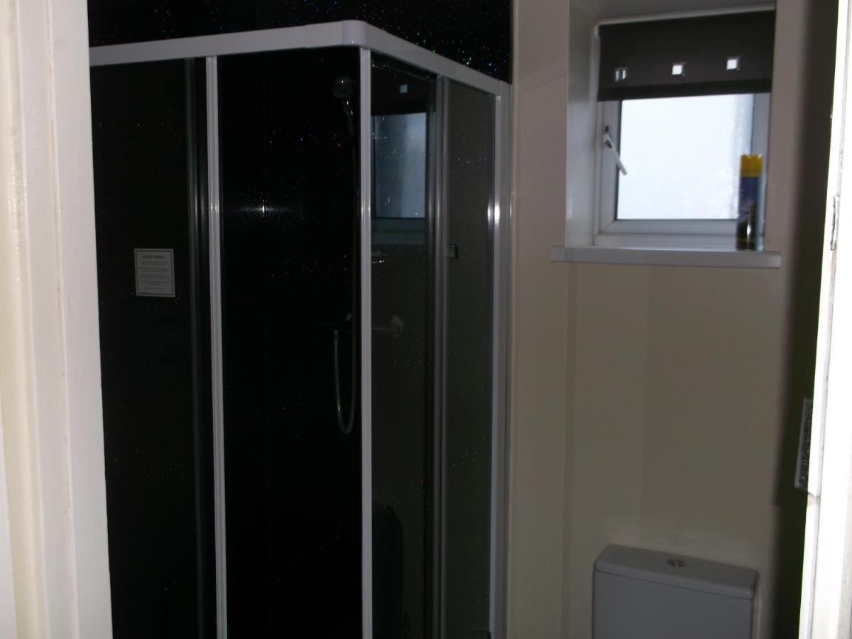 גרייט יארמאות Twin Palms Guesthouse מראה חיצוני תמונה